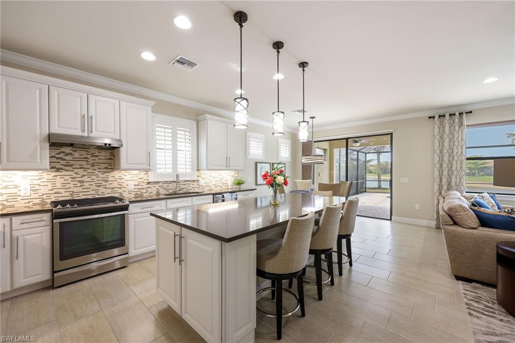 7128 Lily WAY