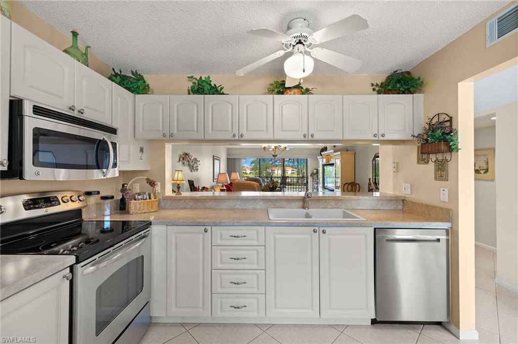 7065 Dennis CIR # F203