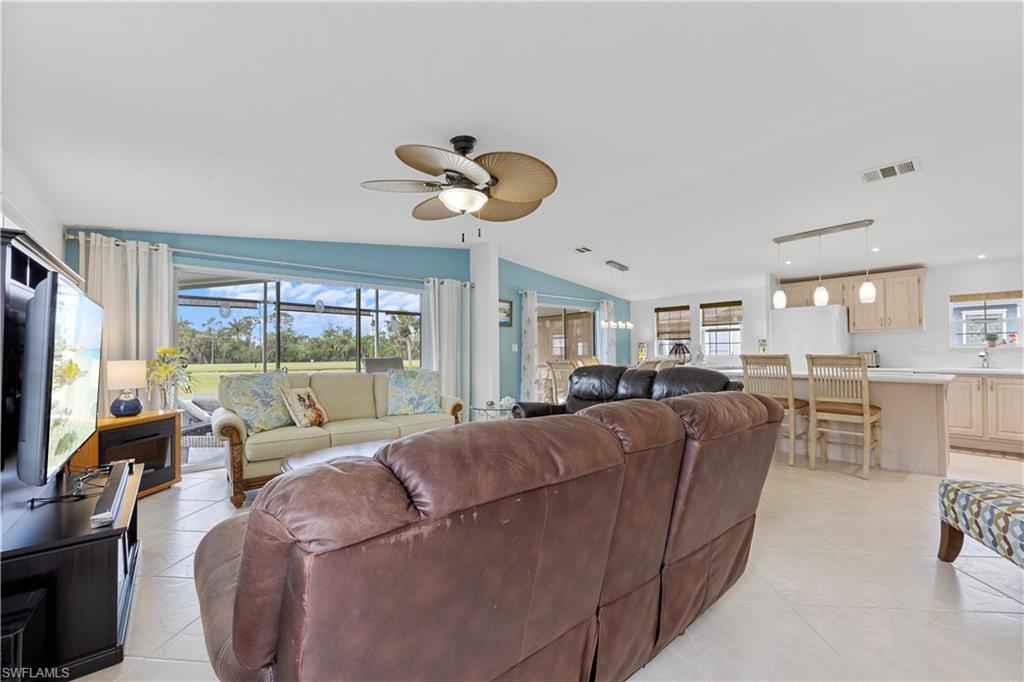 1097 Silver Lakes BLVD