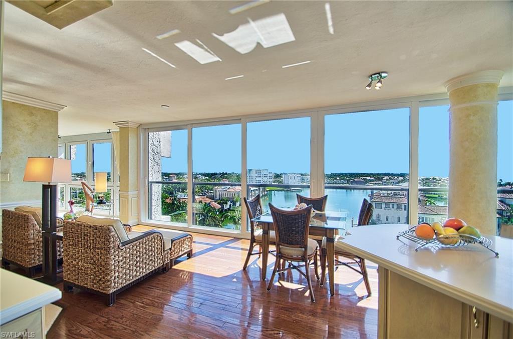 4031 Gulf Shore BLVD N # 8E