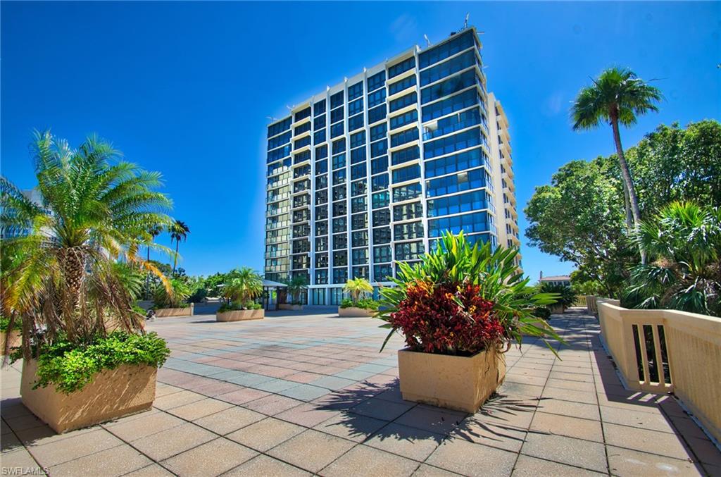 4031 Gulf Shore BLVD N # 8E