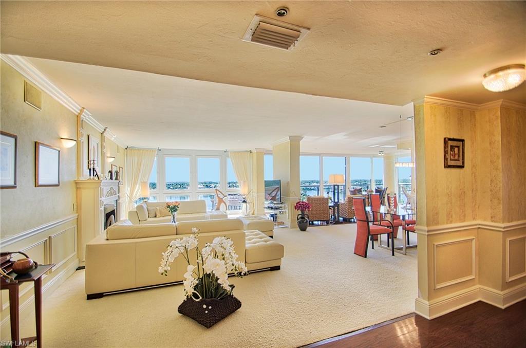 4031 Gulf Shore BLVD N # 8E