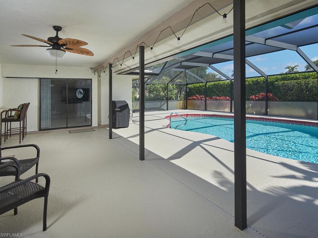 213 Bay Meadows DR