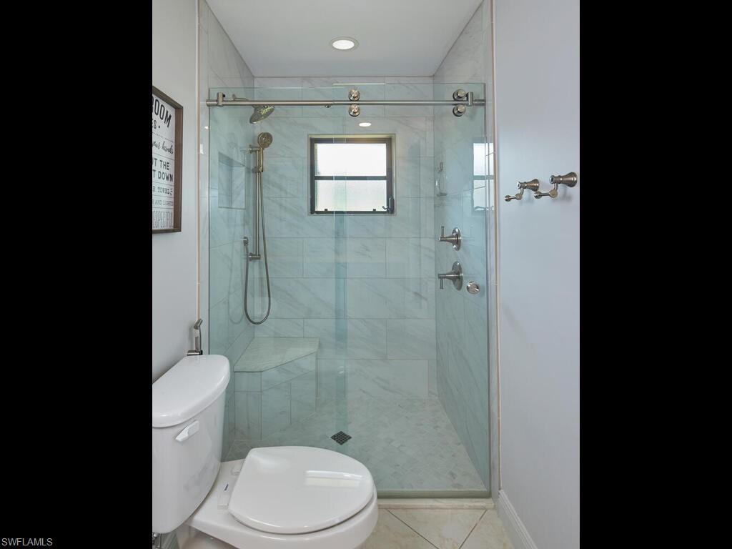 213 Bay Meadows DR