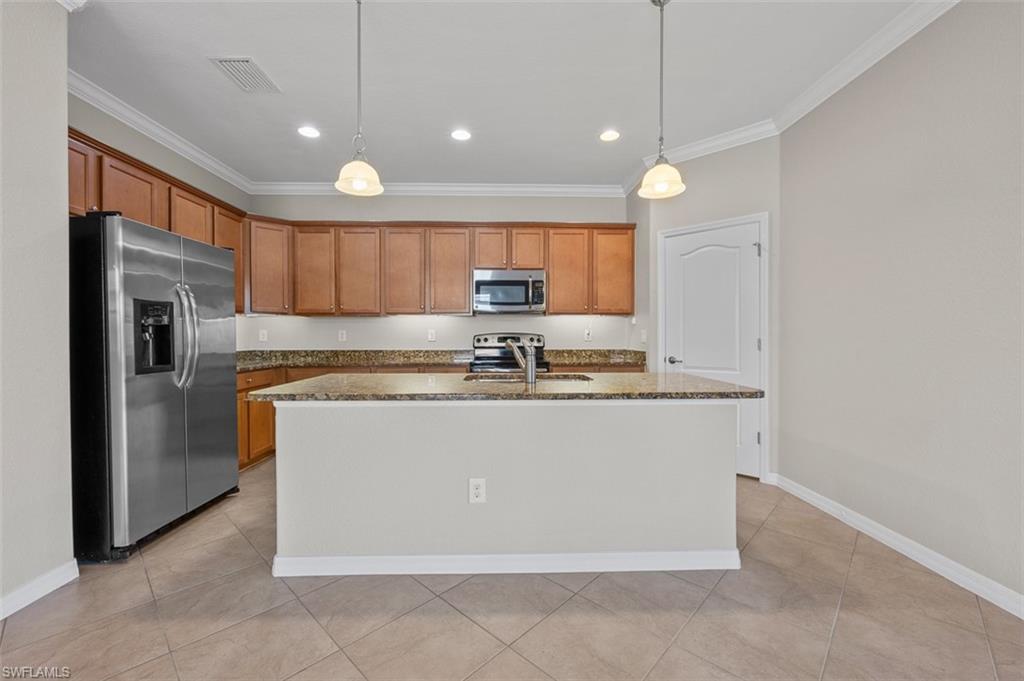 7959 Princeton DR