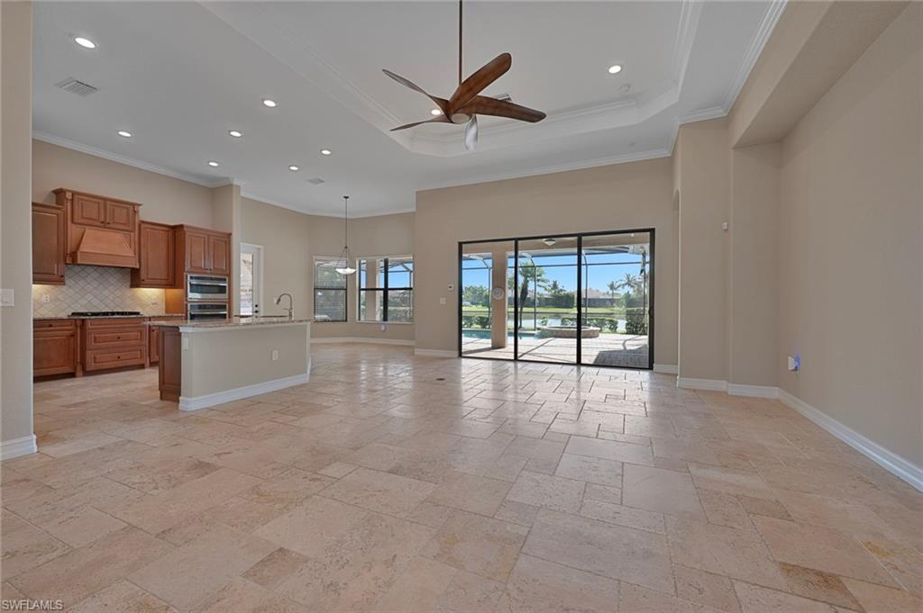 9463 Campanile CIR