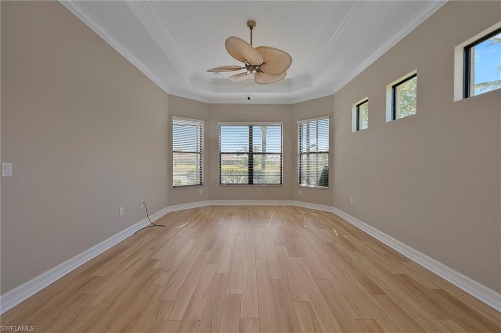 9463 Campanile CIR