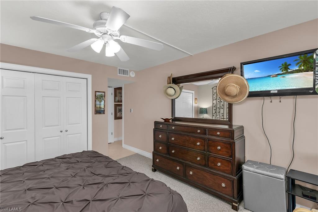 320 Seaview CT # 1201