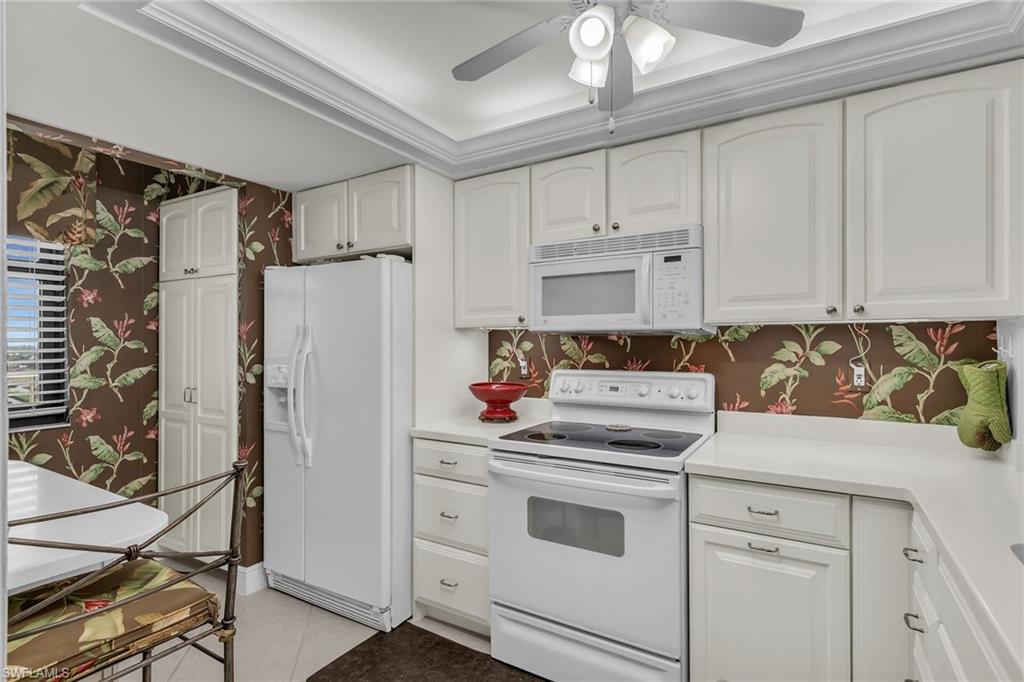 320 Seaview CT # 1201