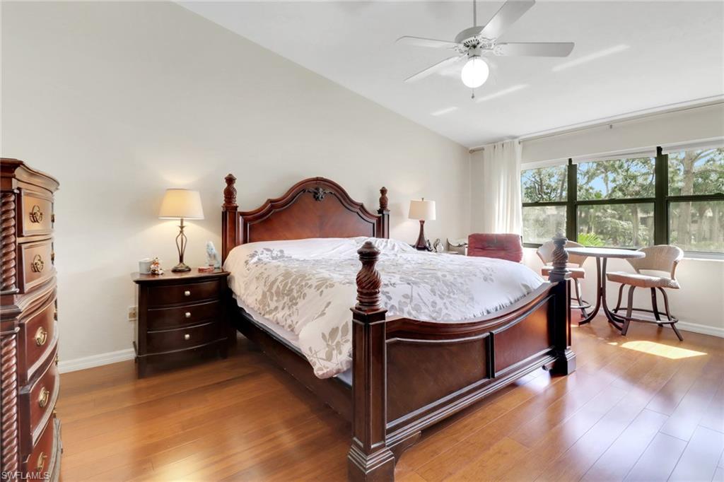 3207 Horse Carriage WAY # 406