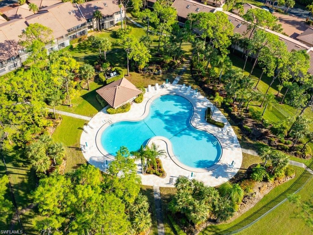 3207 Horse Carriage WAY # 406