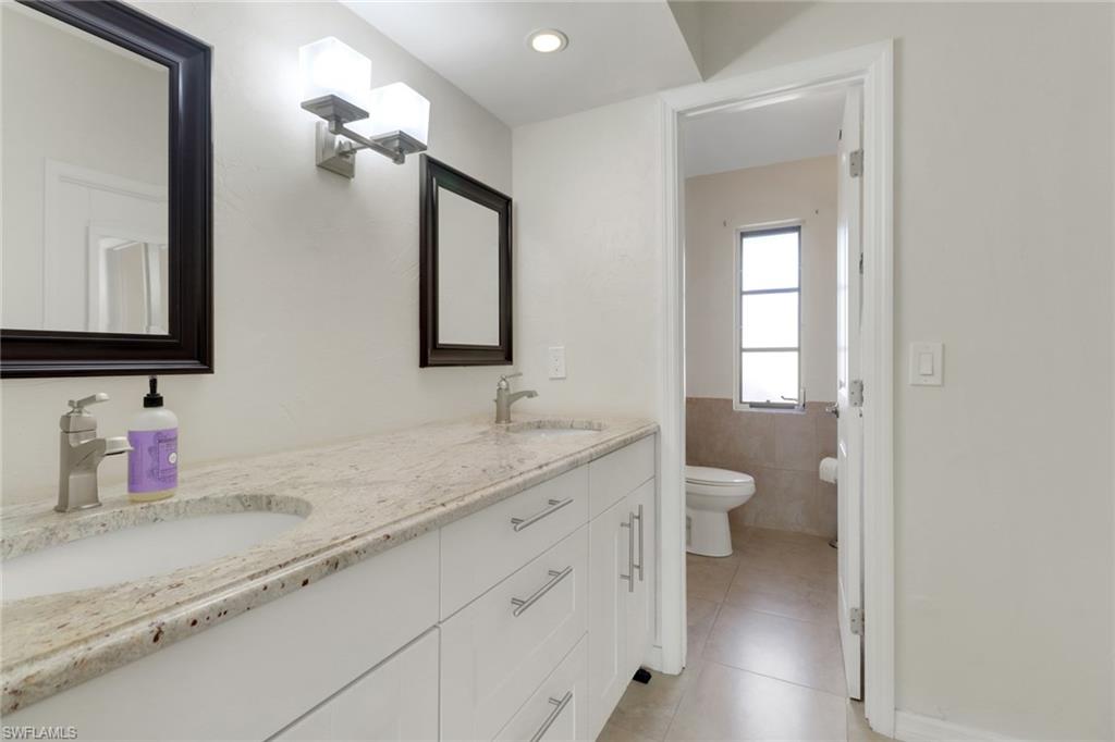 3207 Horse Carriage WAY # 406