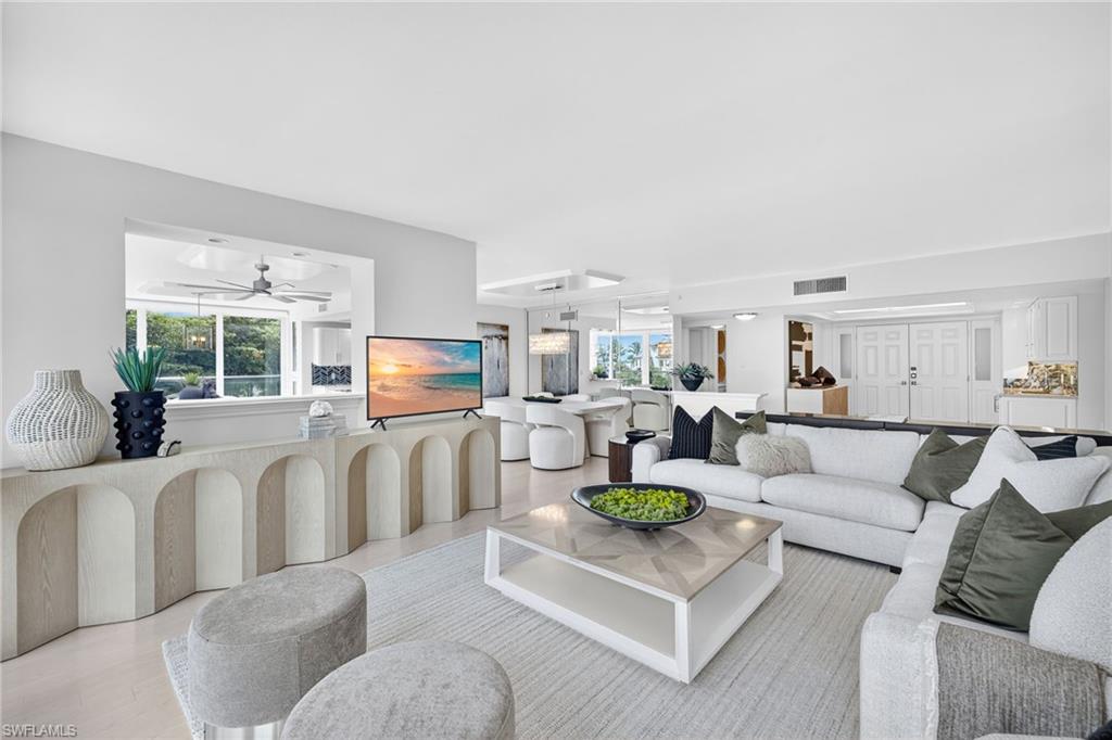 4031 Gulf Shore BLVD N # 3E