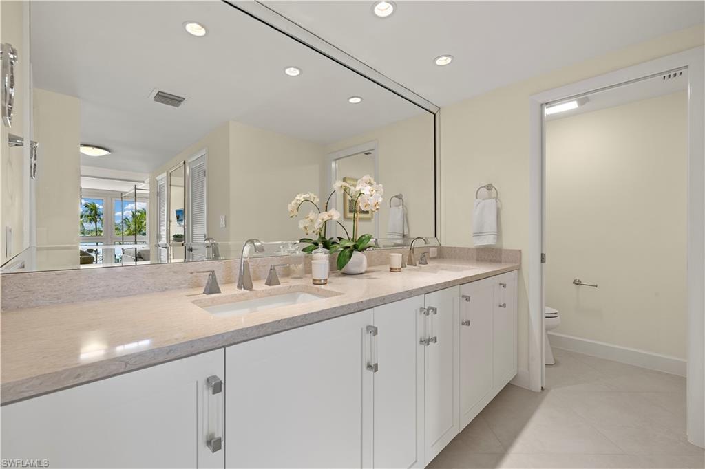 4031 Gulf Shore BLVD N # 3E