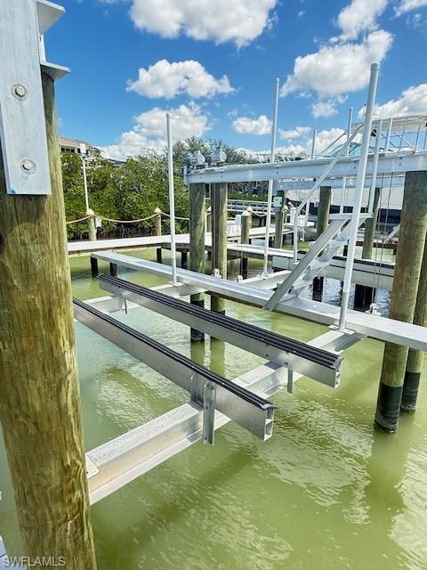 268B Wiggins Bay DR