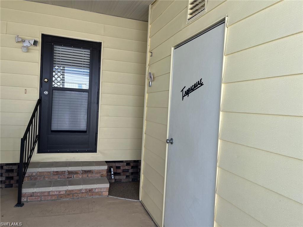 18 Aquamarine AVE # 18Q
