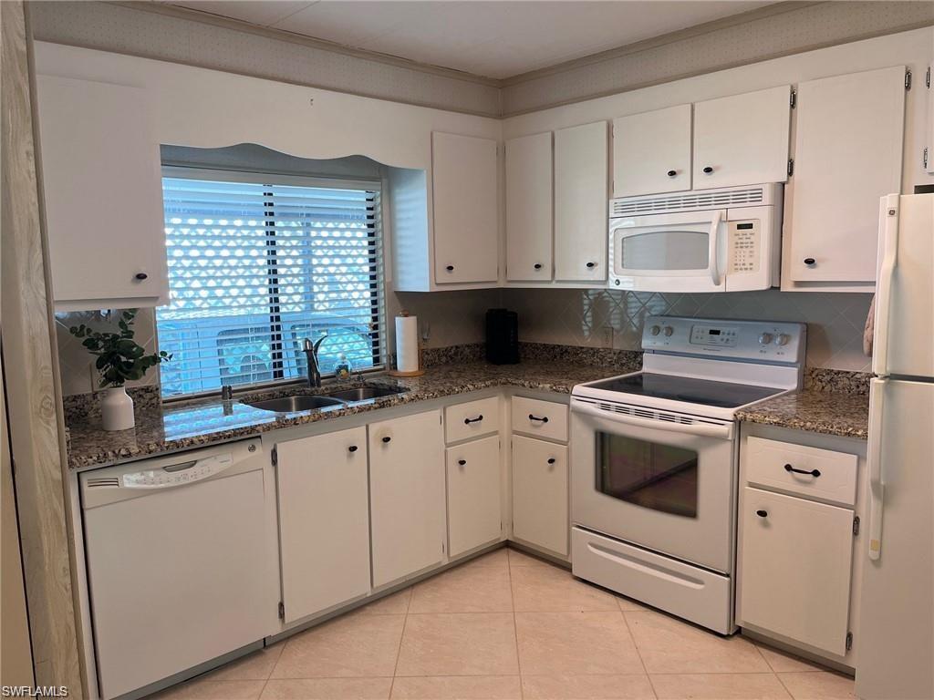 18 Aquamarine AVE # 18Q