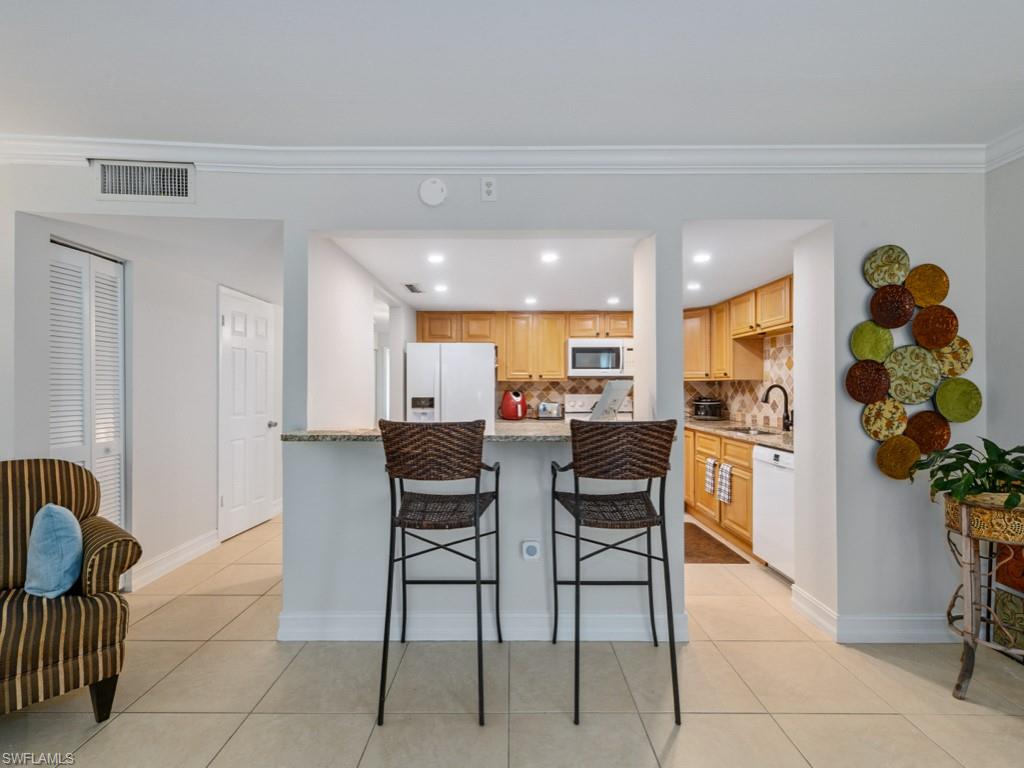 151 Cypress WAY E # E101