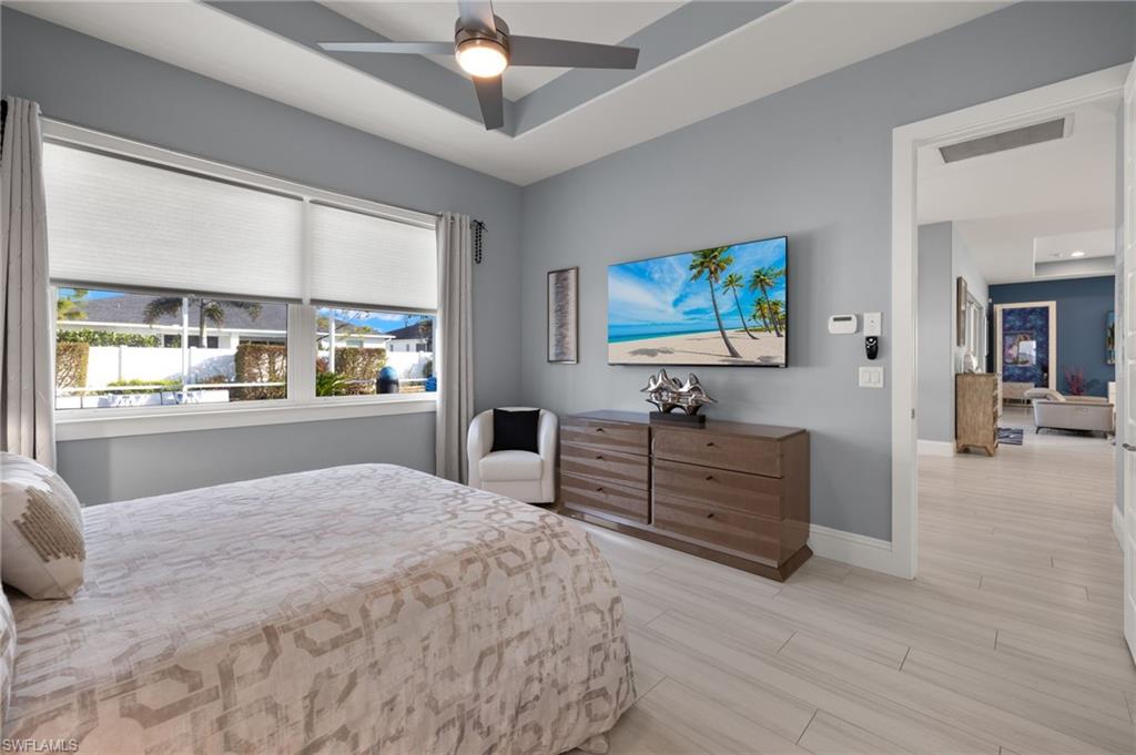 17 Willoughby DR