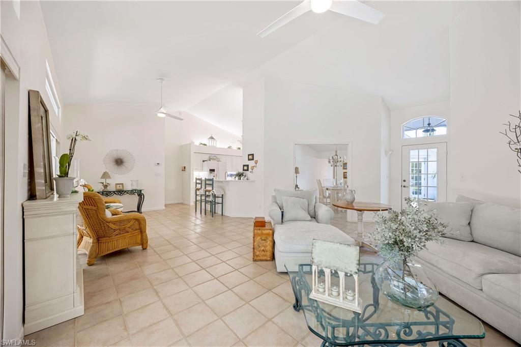 597 Lambton LN