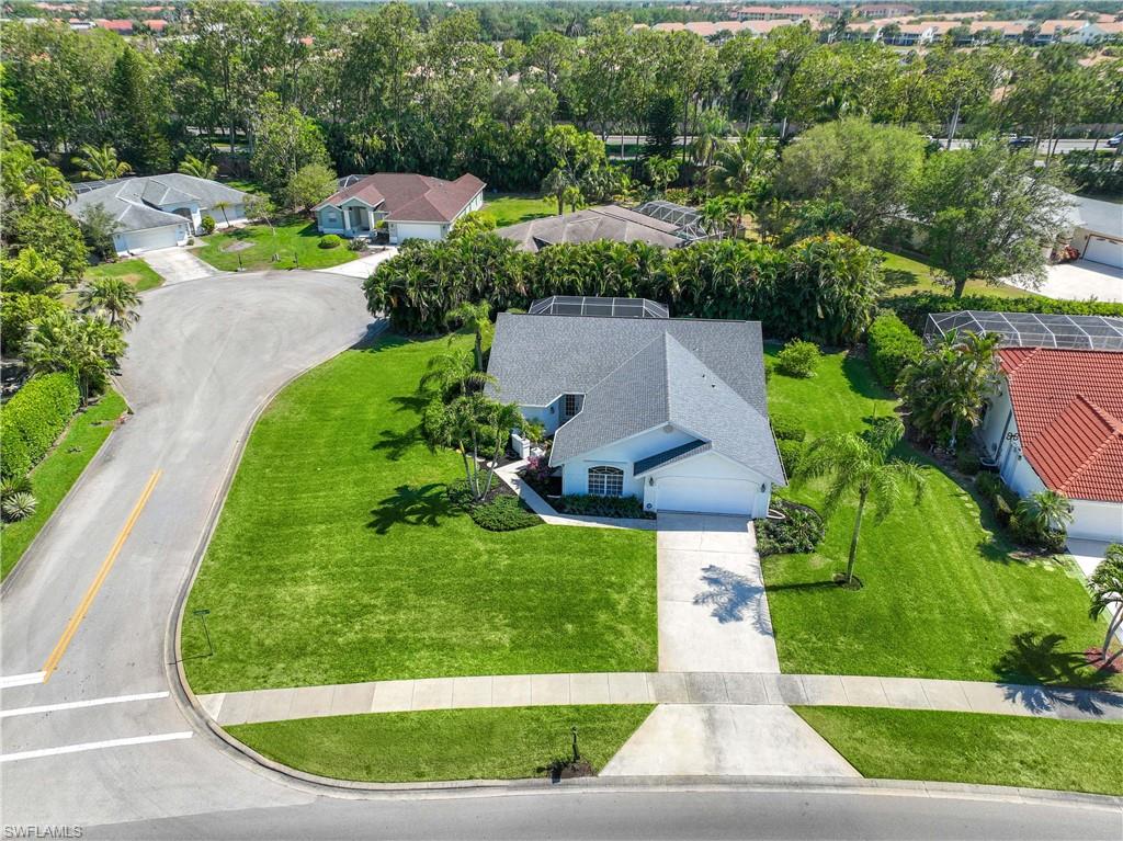 597 Lambton LN