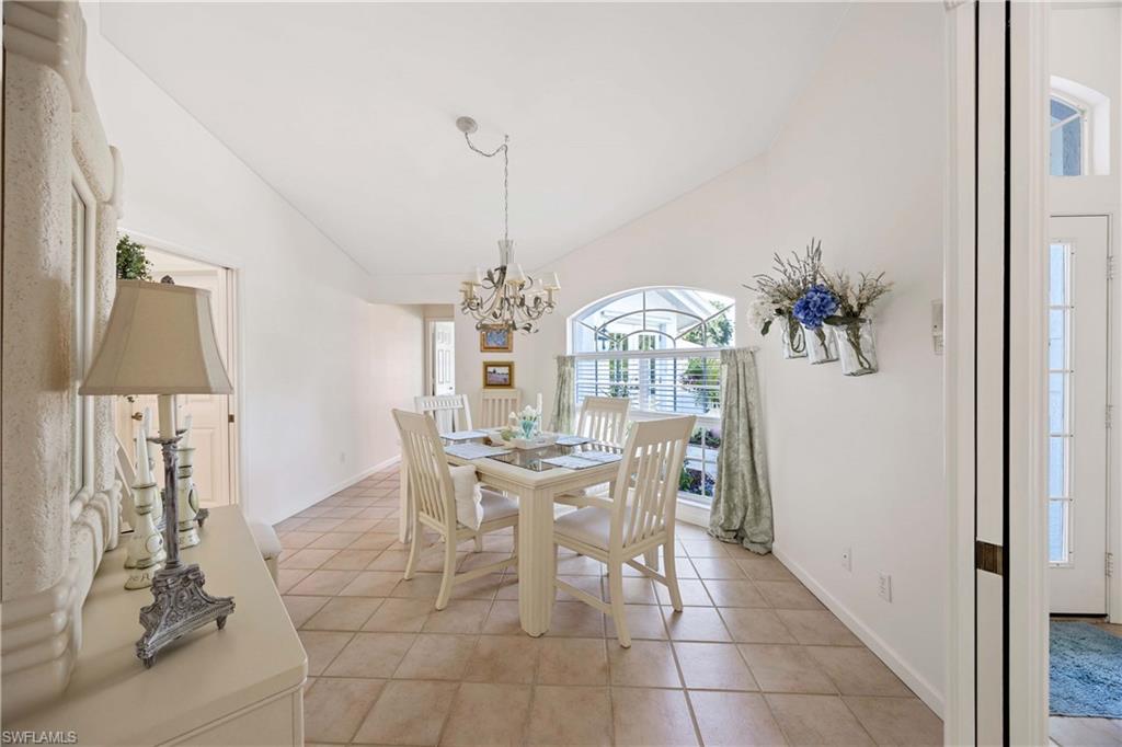 597 Lambton LN