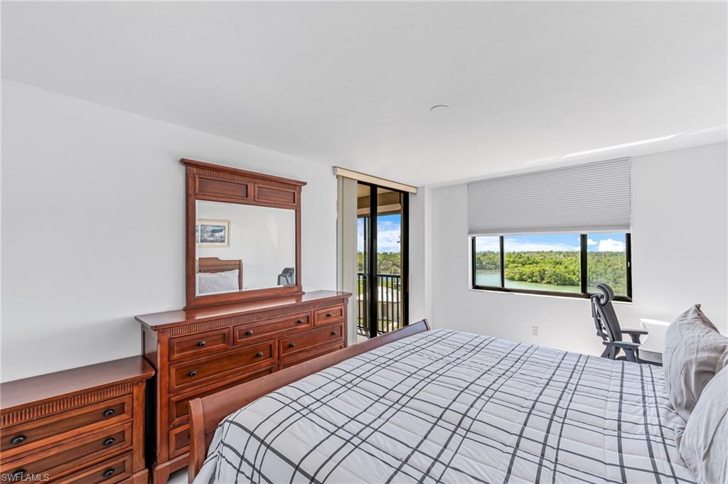 17 Bluebill AVE # 305