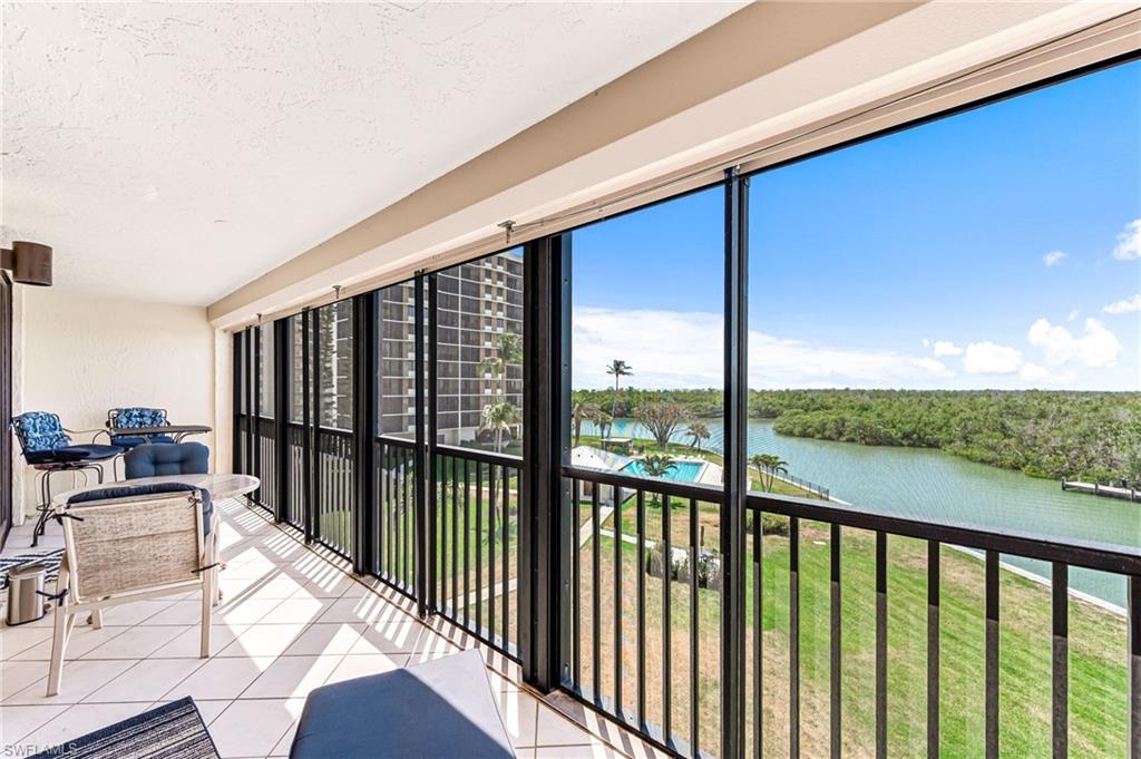 17 Bluebill AVE # 305