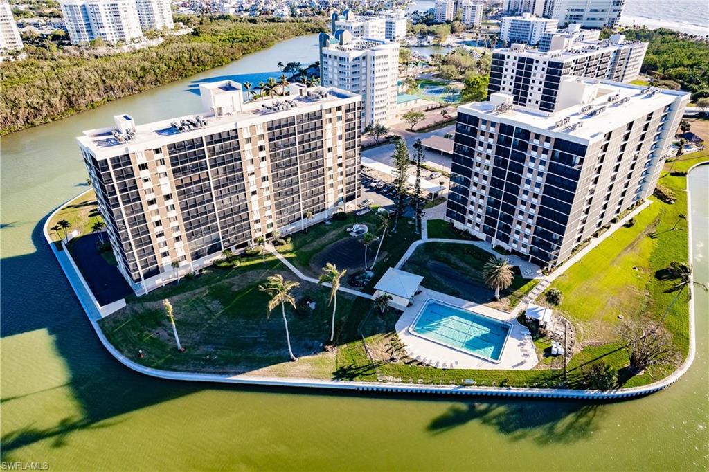 17 Bluebill AVE # 305