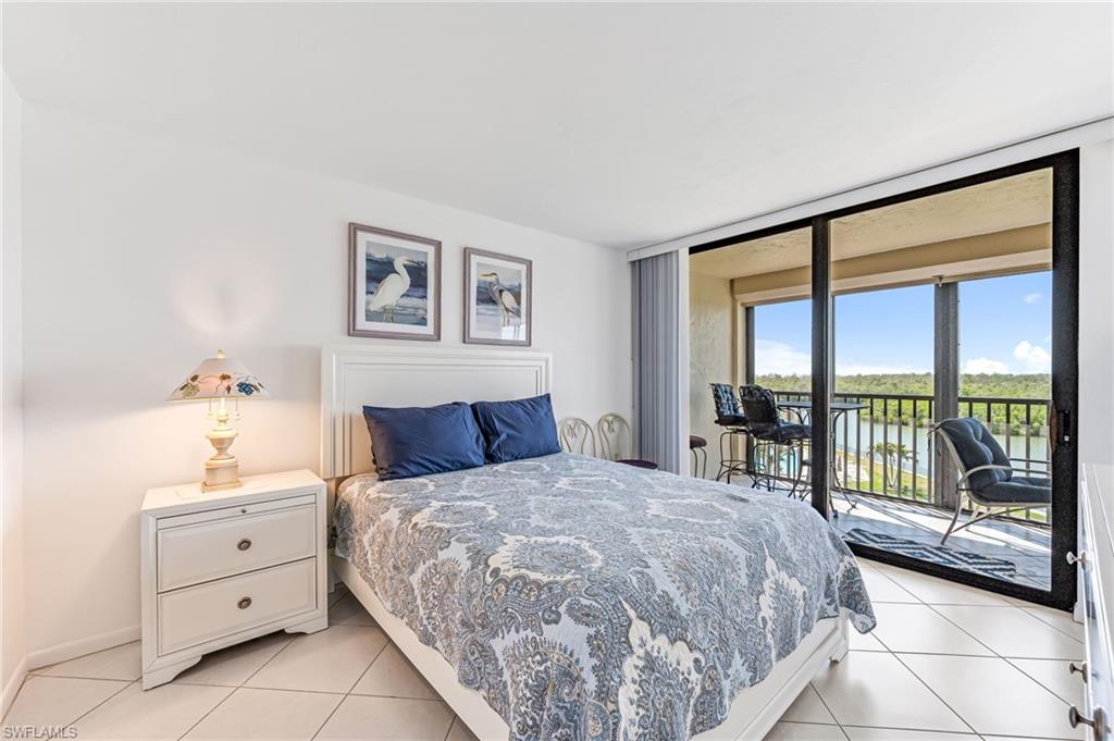 17 Bluebill AVE # 305