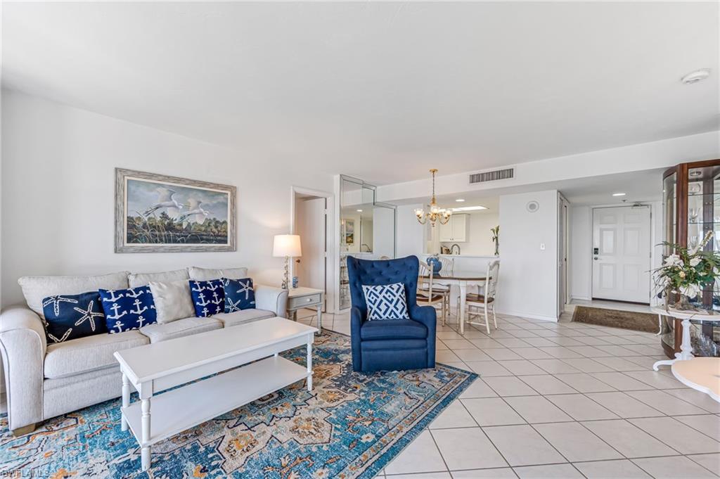 17 Bluebill AVE # 305