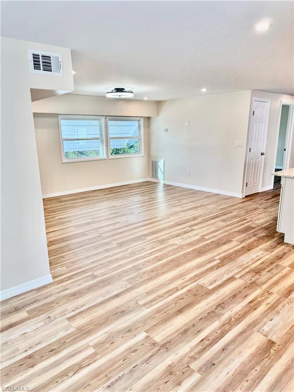 26039 Countess LN