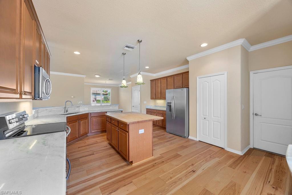3994 Treasure Cove CIR