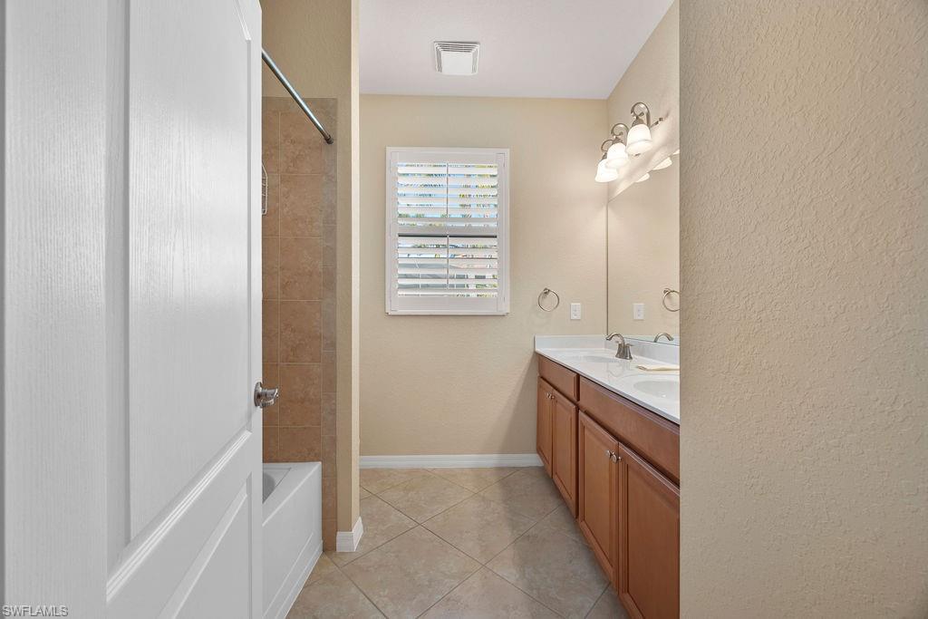 3994 Treasure Cove CIR