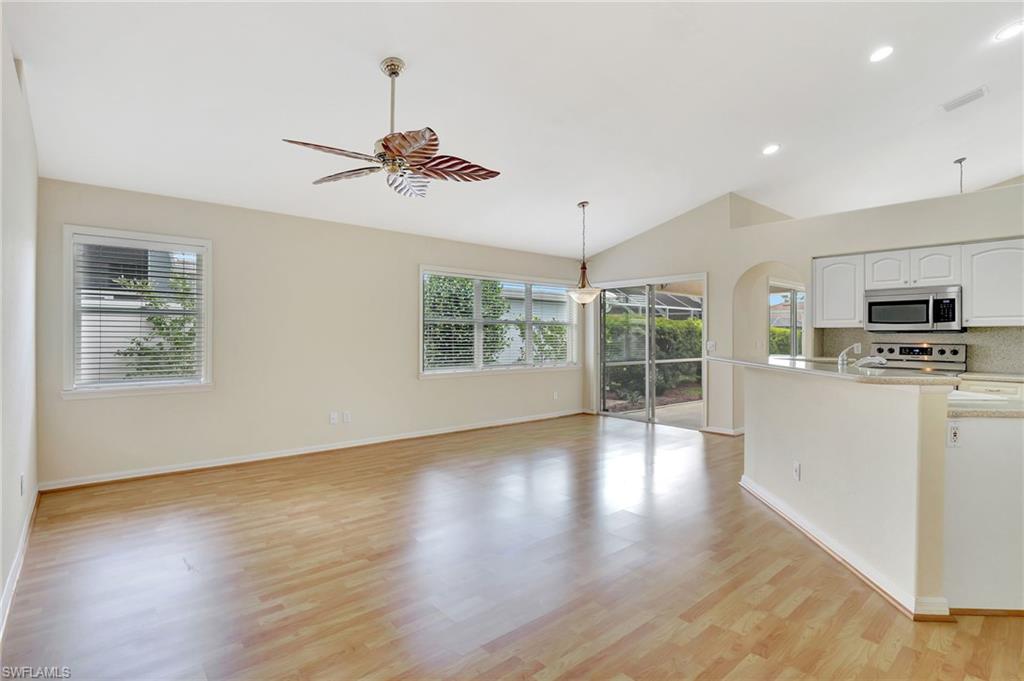 1347 Old Oak LN