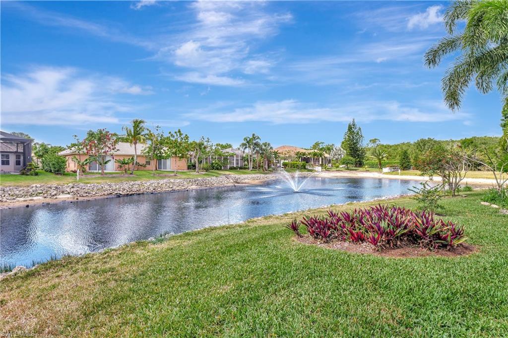 1347 Old Oak LN