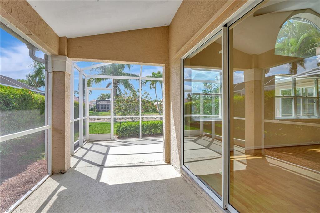 1347 Old Oak LN