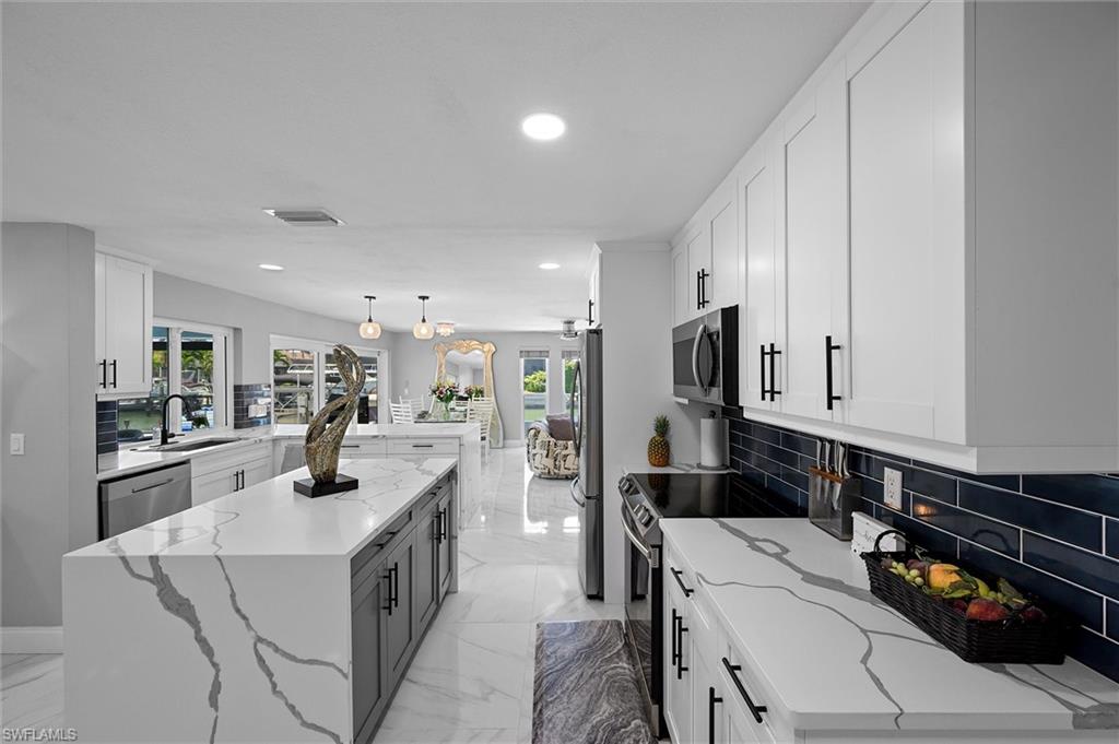 466 Pepperwood CT