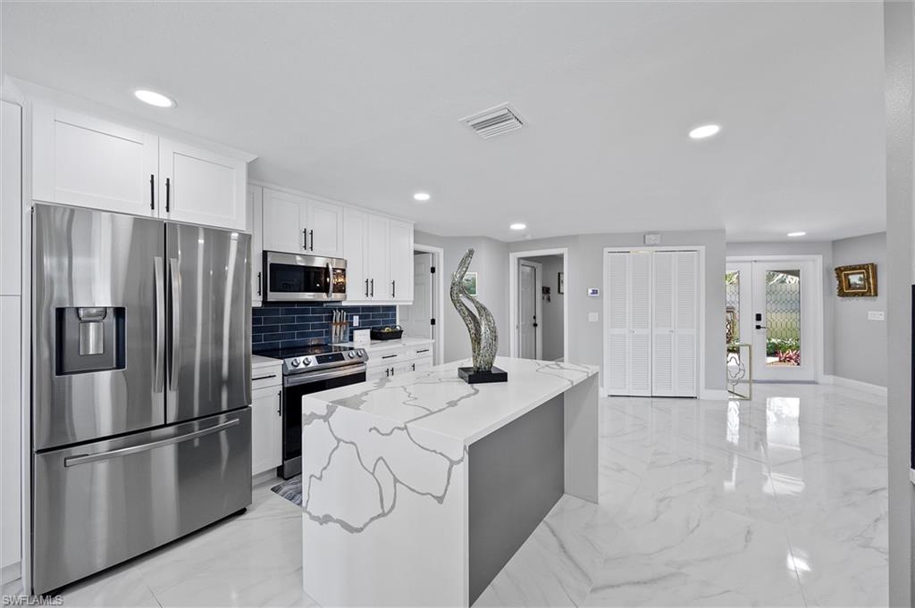 466 Pepperwood CT