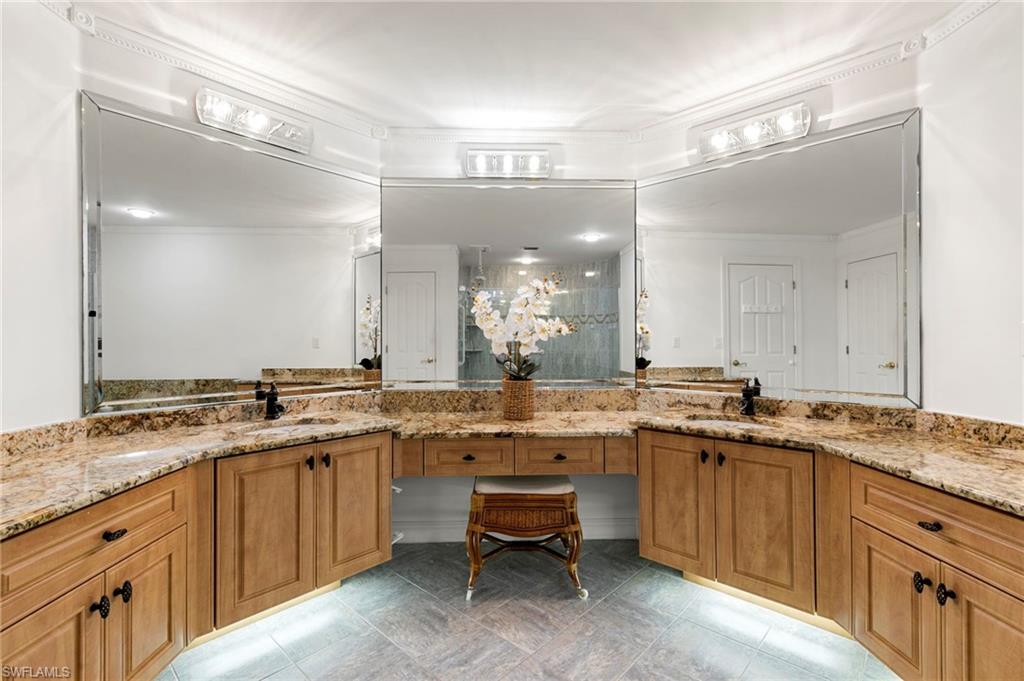 25051 Banbridge CT # 202