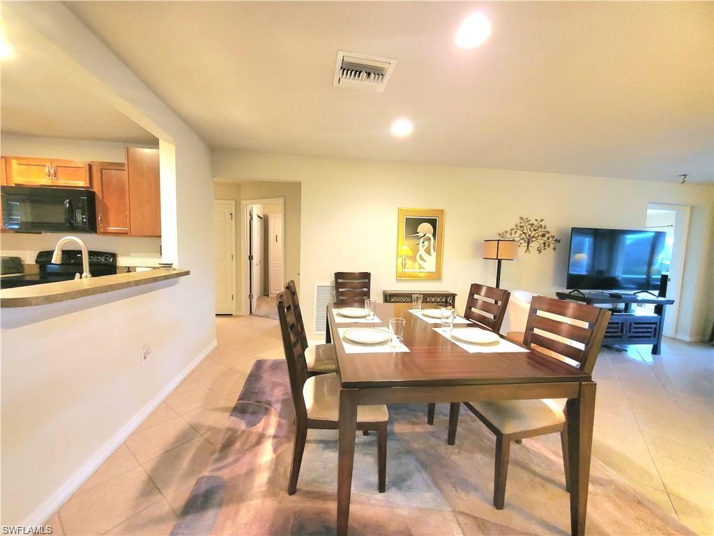 8657 Querce CT