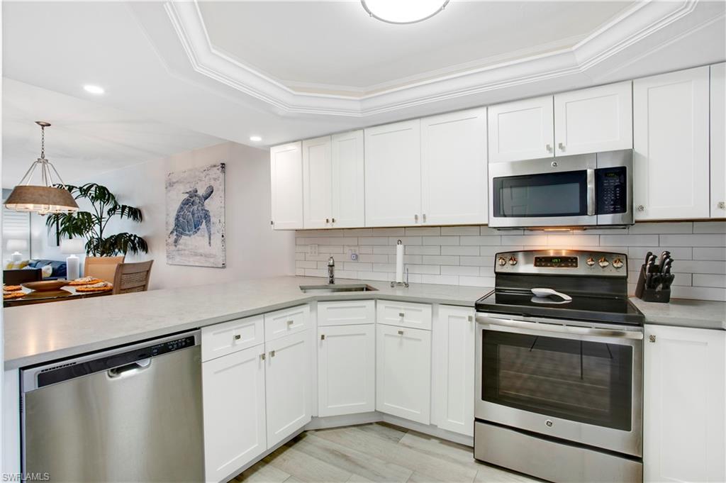 26000 Hickory BLVD # 805