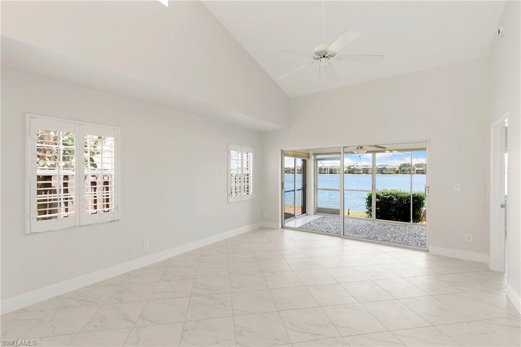 2524 Sailors WAY # 118