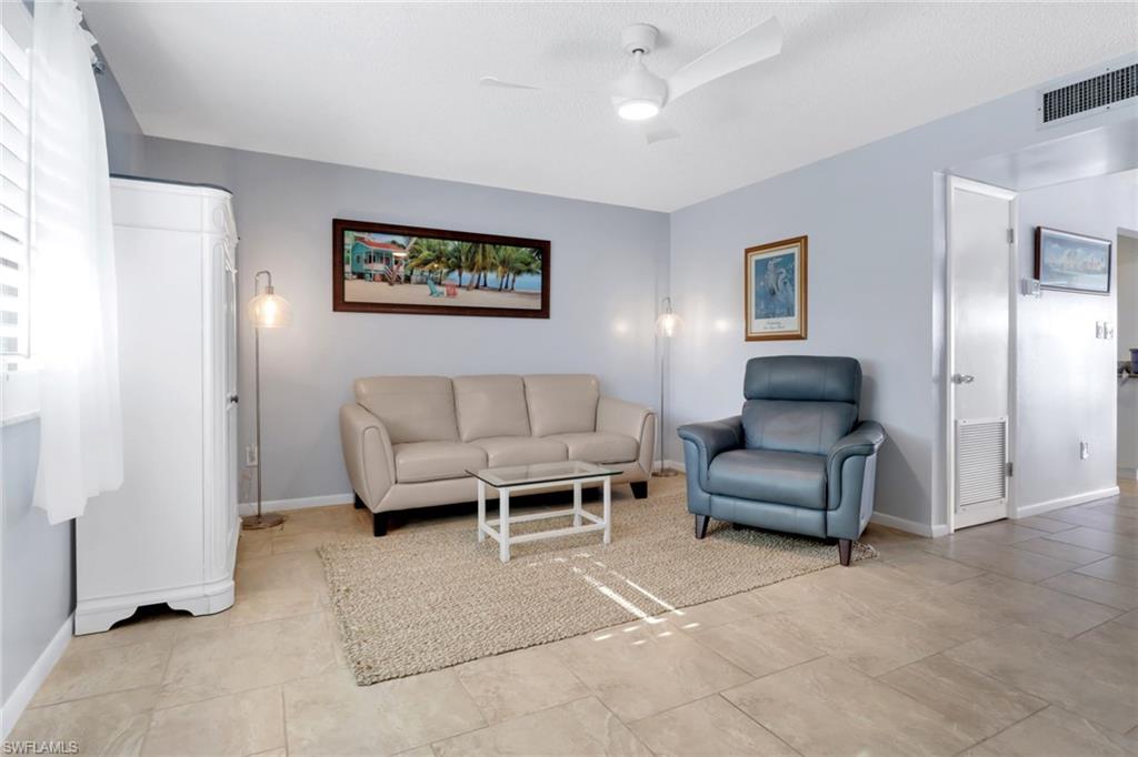 788 Park Shore DR # C34