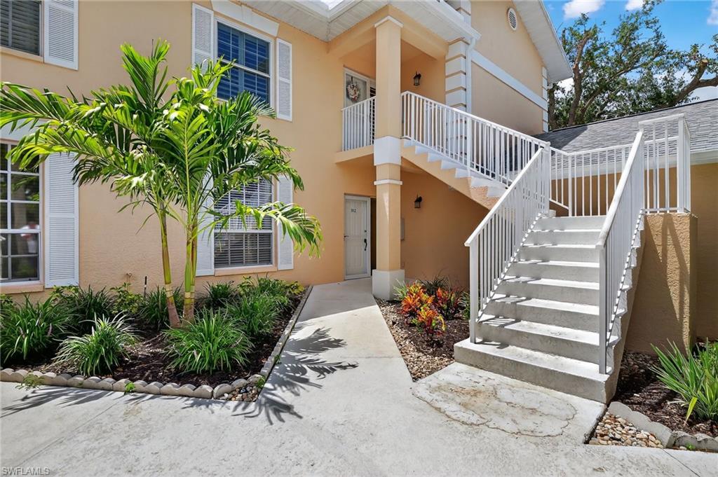 737 Wiggins Lake DR # 102