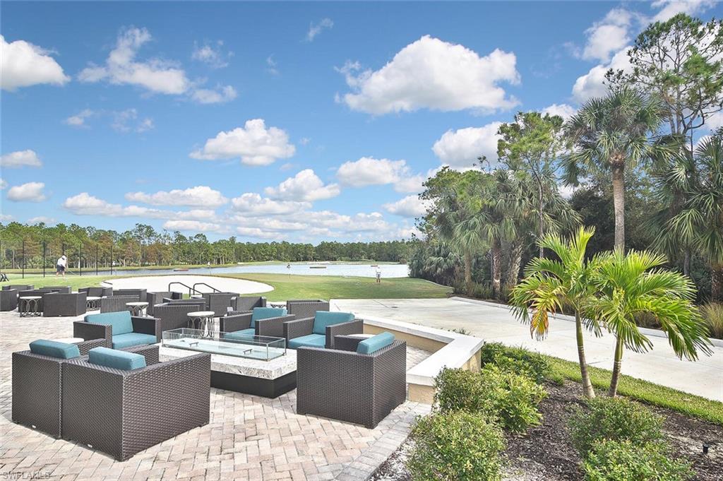 3880 Sawgrass WAY # 2423