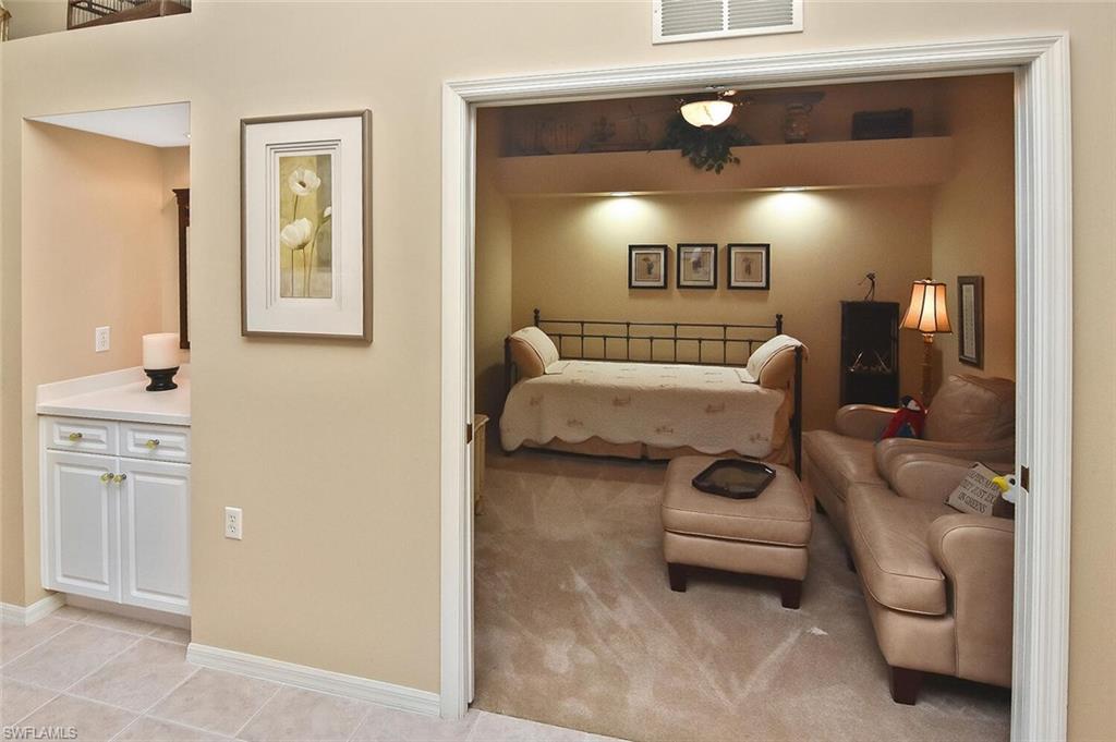3880 Sawgrass WAY # 2423