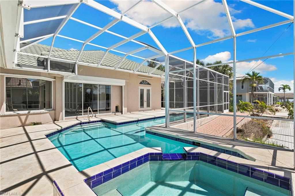7 Blue Hill CT