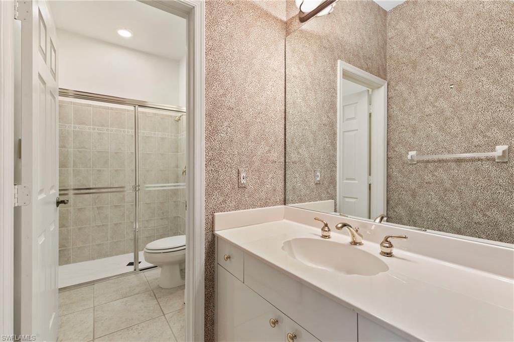 7 Blue Hill CT
