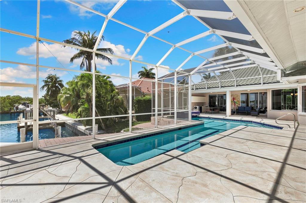 7 Blue Hill CT